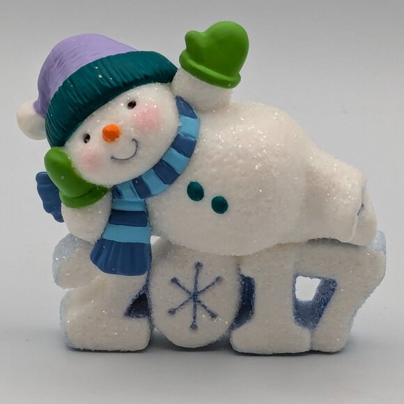 Hallmark Keepsake Frosty Fun Decade 2017, 8th in Series, Christmas Ornament - Picture 1 of 10